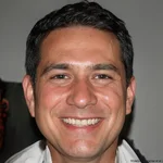 Julián Navarro